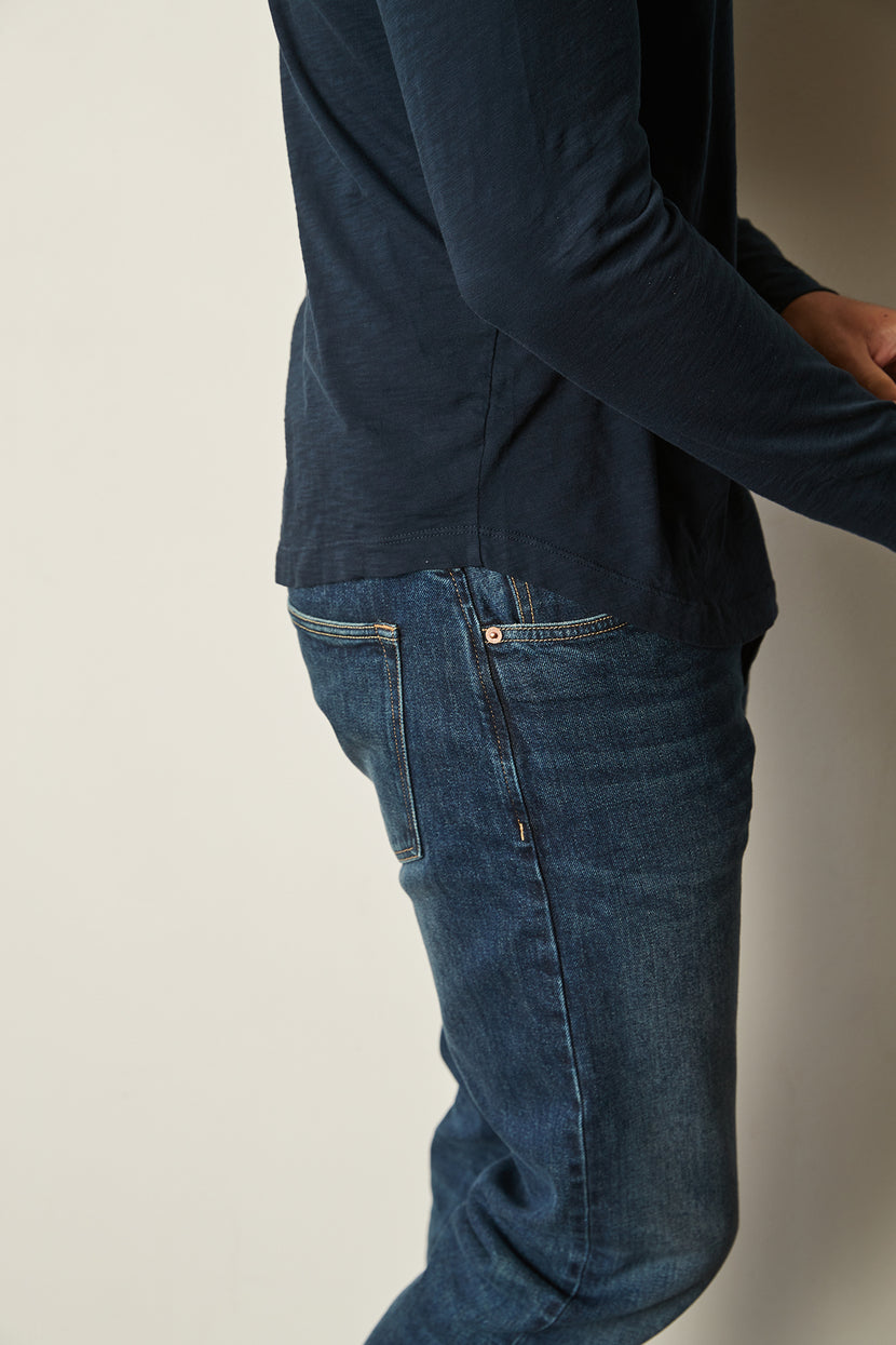 Kai Crew Neck Long Sleeve Tee in Midnite Side Hem Detail