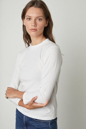 Quinny Tee White Front & Side