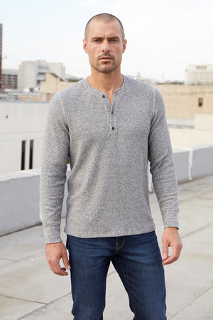 Anthony Thermal Henley front in marled grey