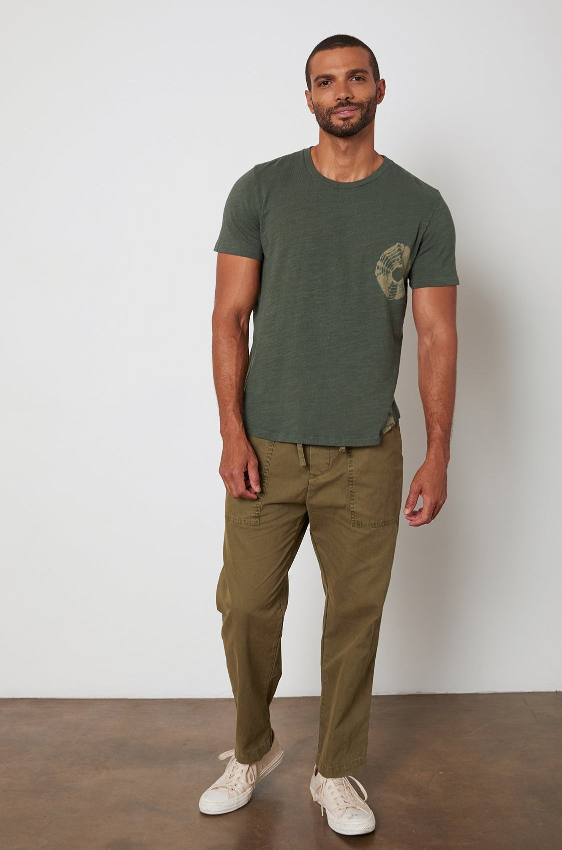   Asher tee olive front 