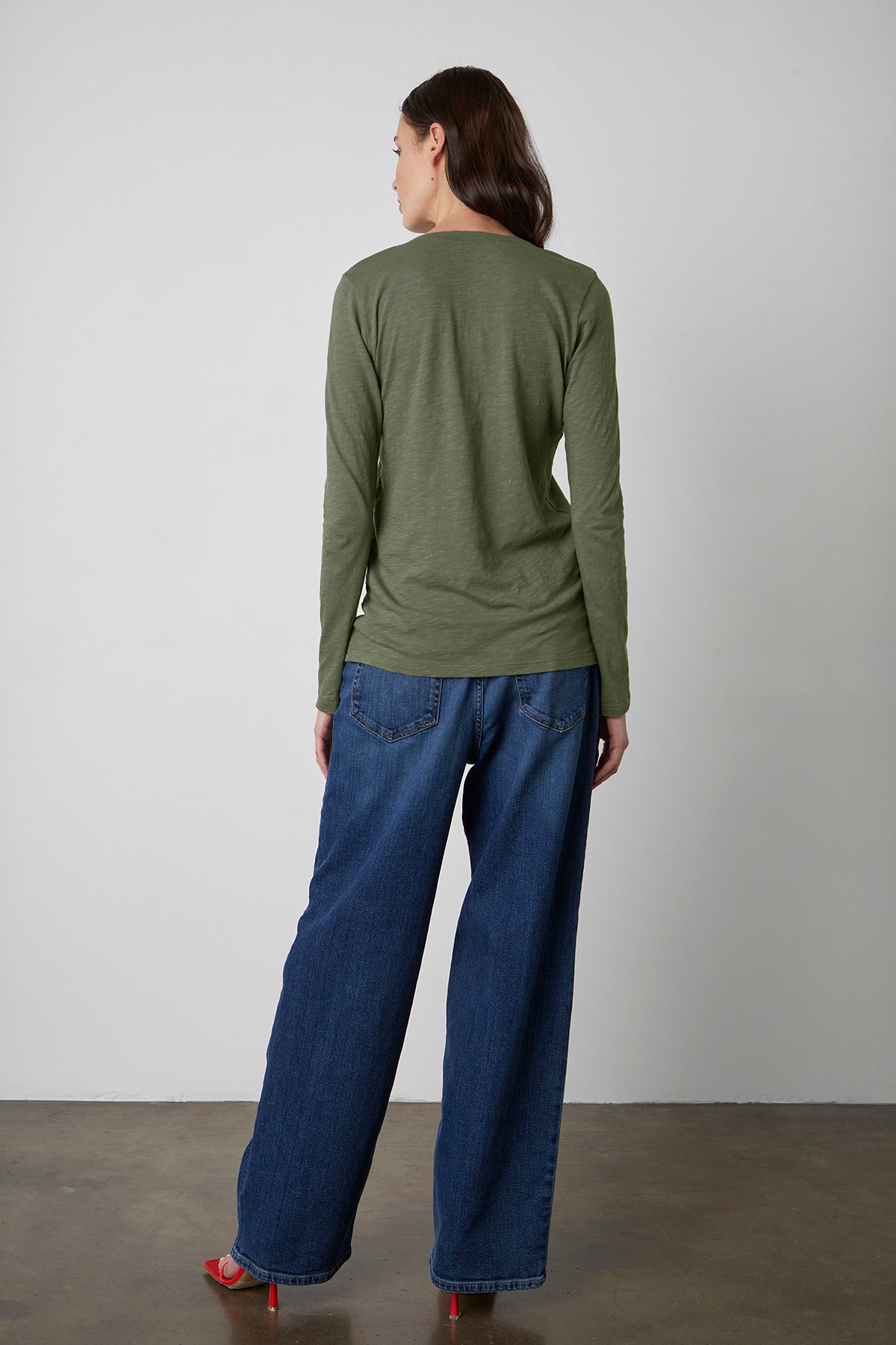  Blaire Tee Olive Back 