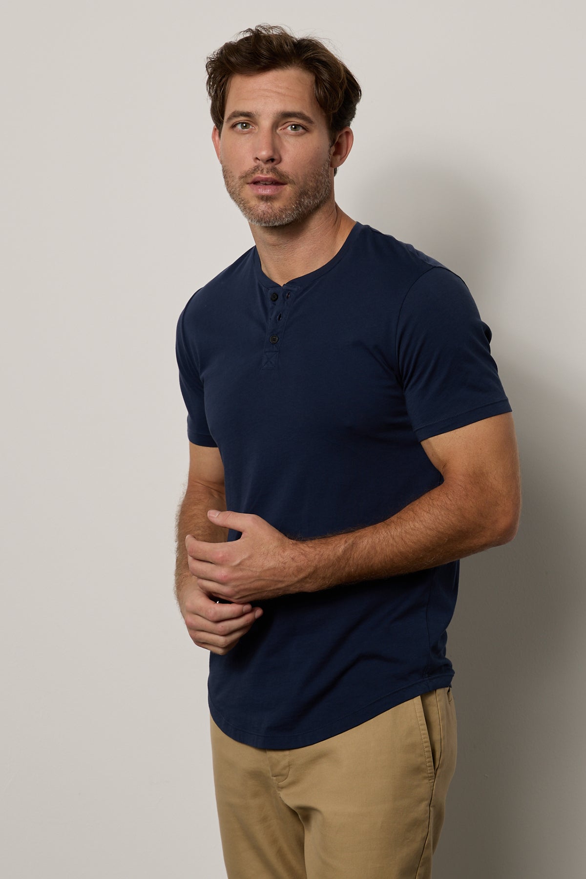 Fulton Short Sleeve Henley in midnight with Aiden pant in khaki front-26079171674305