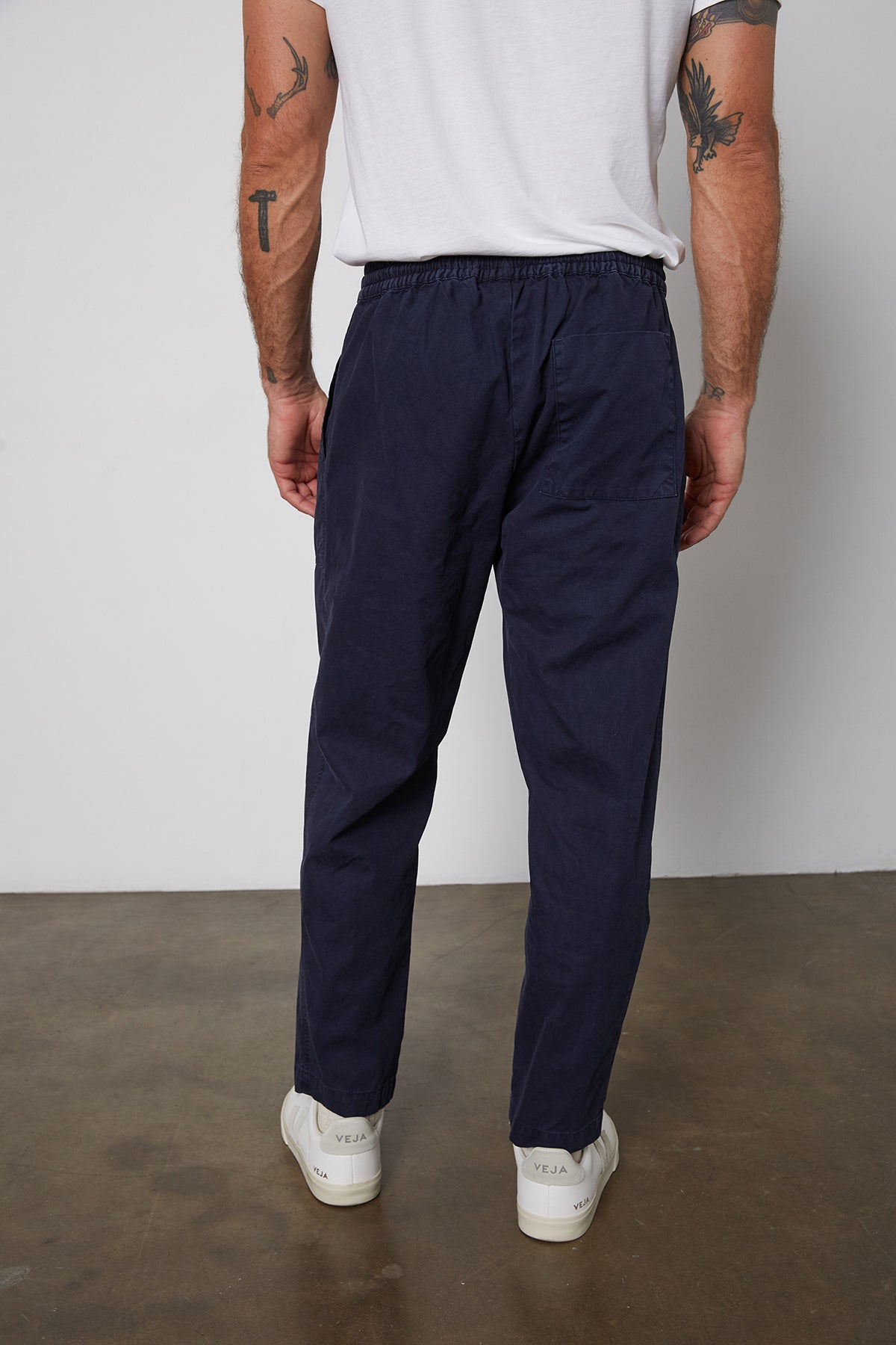   will in navy back pant 
