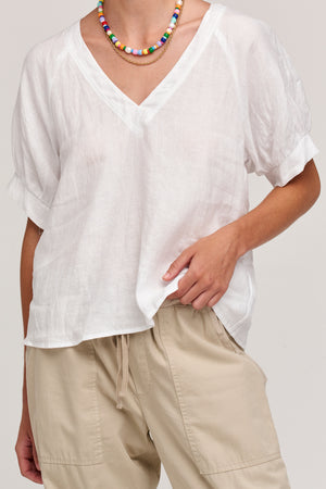 adley top white front detail
