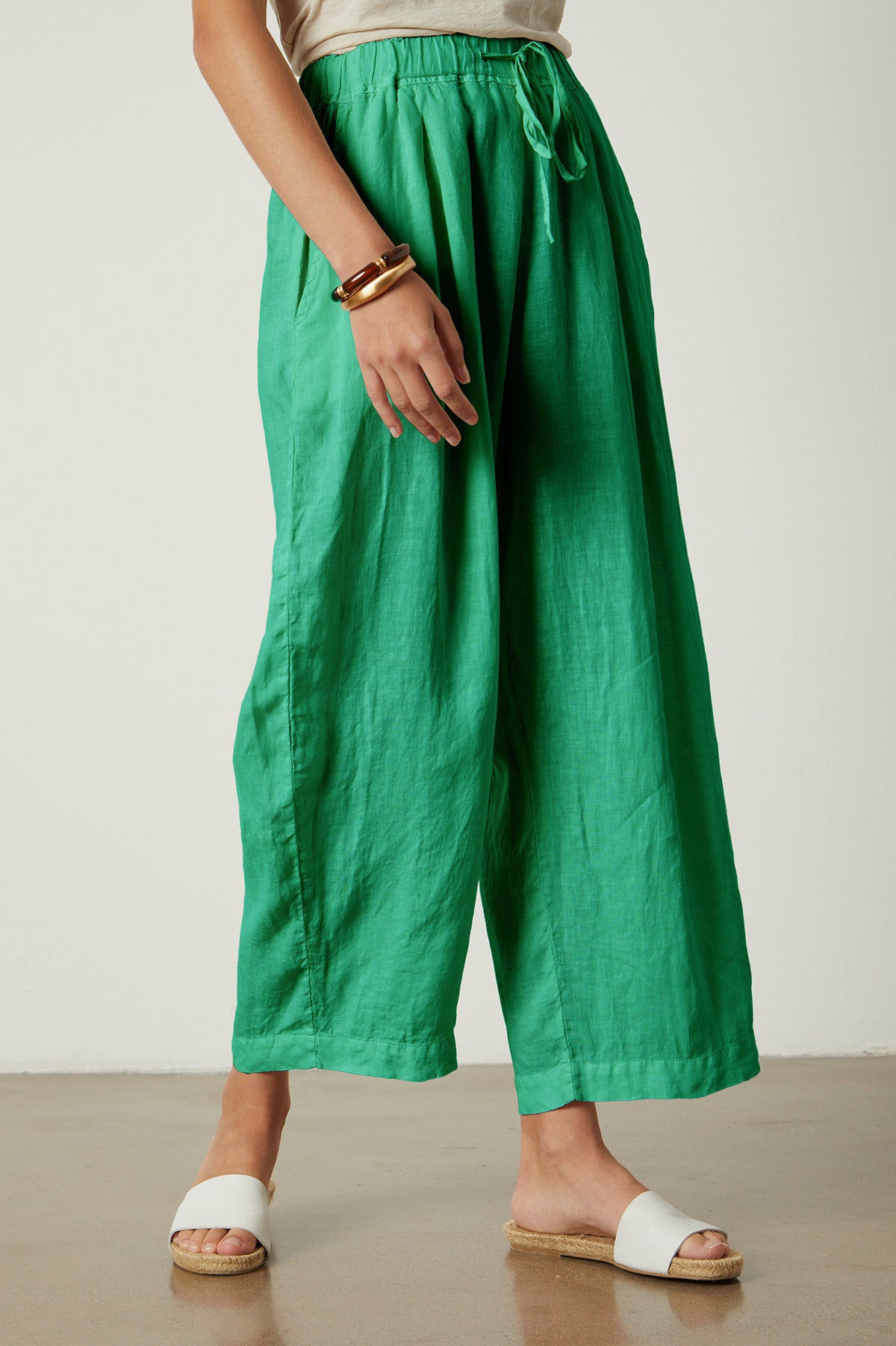   Hannah Linen Pant in jade green front & side 