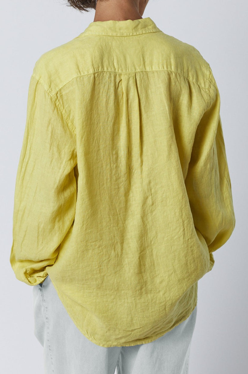 Mulholland Button Up Linen Shirt in lemon with Temescal Pant in candle back
